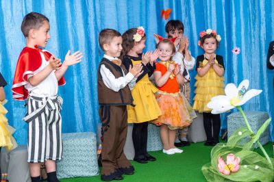 2Б група "Патиланци" с "Разходка в гората" - ДГ Божур - Сливен